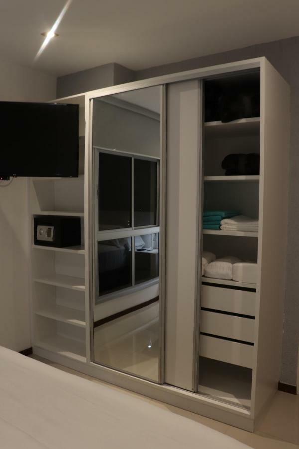 Asuncion Gracia Suites Bagian luar foto