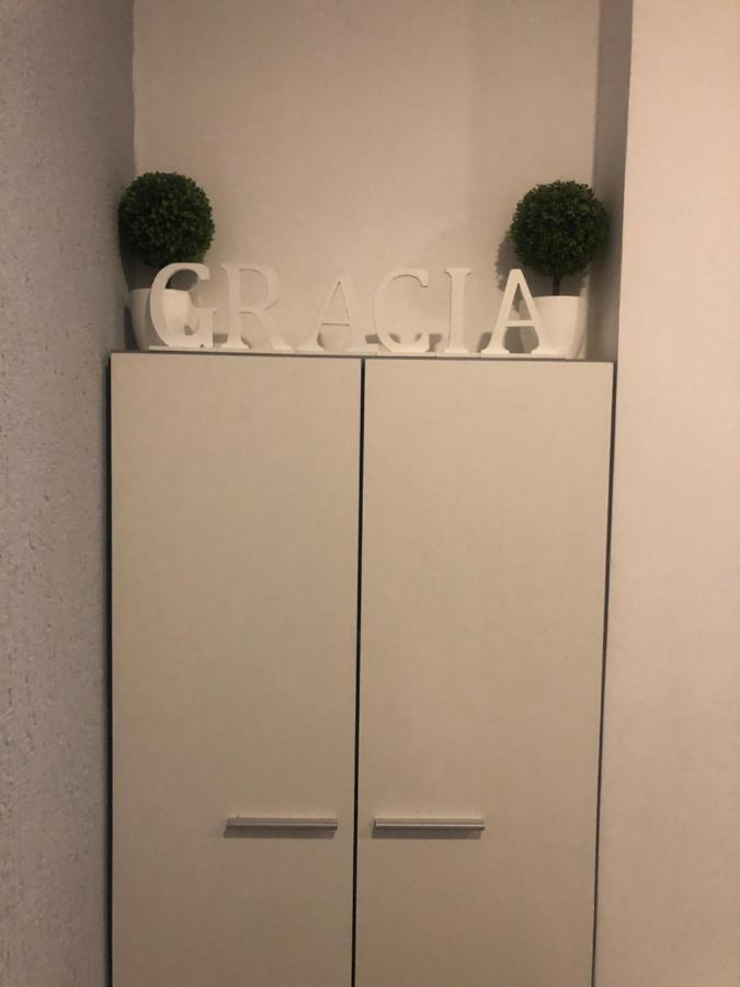 Asuncion Gracia Suites Bagian luar foto